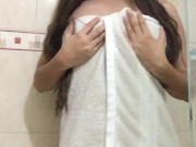 Hot girl masturbates and makes video in her bathroom 1/16