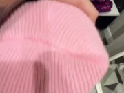 Она сделала глубокий горловой слоновый минет моему большому члену, а я кончил ей на лицо 9/16