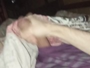 Gozando gostoso enquanto estou sozinho em casa (veio porra na minha cara) 4/16