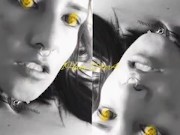 Mujer se masturba 9/16