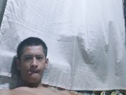 Playing my dick till i cum (Nilaro ko tite ko hanggang labasan). 3/16