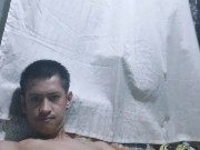 Playing my dick till i cum (Nilaro ko tite ko hanggang labasan). 4/16