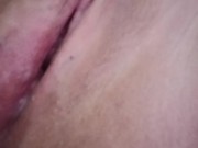 سورية ممحونة تنزل لبنها وتصور لزوجها الممحون 11/16