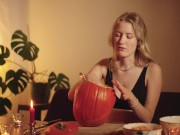Cozy Halloween Pumpkin Carving with Your Girlfriend 8/16