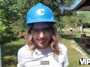 VIP4K. Hunter seduced a handywoman, her boyfriend caught them. Hot sex with Fanta Sie 6/16