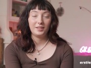 Ersties - Catty steht auf Cosplay und verbringt einen Tag mit uns, der sie zum Höhepunkt bringt 12/16