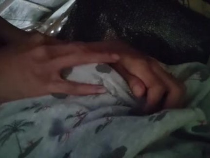 Iiyot muna sa pukeng masikip (asian huge cumload)