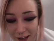 College Slut Masturbates In Shower 2/16