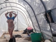 Chubby Girl Getting Naked Out In The Greenhouse 6/16