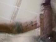 Me jalo la verga en el baño 5/16