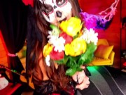 Cosplay Halloween Catrina so horny she wets herself & squirts to orgasm (TRAILER 