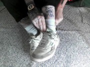 worship my dirty white sneakers 12/16