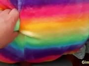 Me lo faccio succhiare dalla mia vicina morbida con sborrata finale🥵💦 9/16