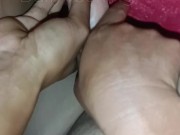 लाहुरेनी बुढिलाई फकायेर 2 वटा लाडो ले चिकेको- Nepali Sex Clear Audio. 9/16