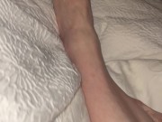 My juicy legs and new pedi💋 6/16