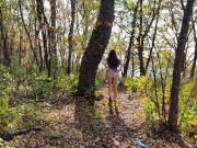 Прогулка по осеннему лесу с голой попой. Я забыла надеть трусики! 2/16