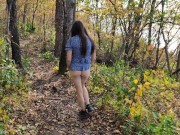Прогулка по осеннему лесу с голой попой. Я забыла надеть трусики! 8/16