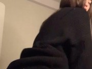 Pretty girl shakes her ass 8/16