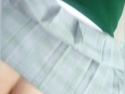 PAPI QUE HACES? ME DUELE MI COLITA Y SIENTO QUE ME HAGO PIPI! COLEGIALA GÜERITA PIERDE SU INOCENCIA! 13/16