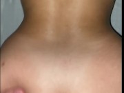 Masturbo a mi hermanastra y se despierta, contenido exclusivo enmi página tiny.cutebody