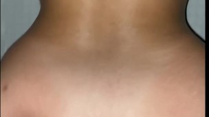 Masturbo a mi hermanastra y se despierta, contenido exclusivo enmi página tiny.cutebody