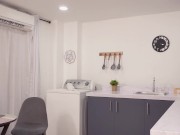 Ashley Sanz engaña a su novio con el plomero cuando el cornudo se va a trabajar 3/16