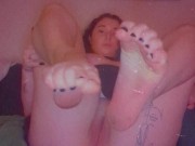 Feet and pussy 9/16