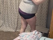 Mmmm so fuckin horny an wet I wanna take it deep in my tight wet pussy 1/16