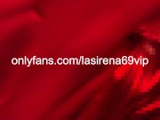 LaSirena Rubs Her Pussy Under Red Lights 9/16
