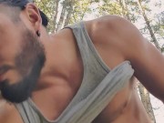 Handsfree Cumshot in the forest 2/16