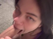 public blowjob almost caught 1/16