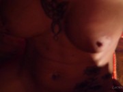 Attachée jusqu'à l'orgasme 9/16