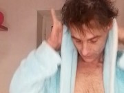 Faccio la doccia conto rap(Fabri Fibra)e parlo con voi 13/16