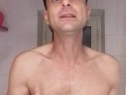 Faccio la doccia conto rap(Fabri Fibra)e parlo con voi 15/16