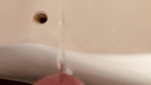 Close up pissing