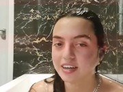 Who knew bathtubs were SO FUN! 15/16