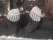 Worship Her Feet  And Spit In End 2/16