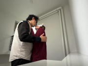 職場の屋上で人妻とSEX 2/16