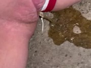 Girl pulls panties to the side to piss on steps 4/16