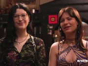 Ersties - Mias lesbische Bar-Sex-Fantasie wird im Rollenspiel Wirklichkeit 6/16