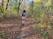 Застенчивая жена без трусиков. Красивая природа, любимая попка! 14/16