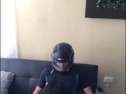 I LET THE MESSENGER FUCK ME IN MY LIVING ROOM 4/16