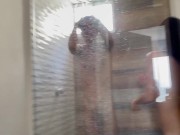 Espió a mi timida hermanastra en la ducha y termino follando su estrecho coño. 4/16