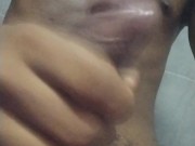 Me Encuentra en el baño público Hermosa Chica Dominicana 10/16