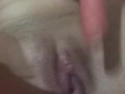 Abri toda minha bucetinha estava toda molhada 3/16