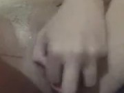 Abri toda minha bucetinha estava toda molhada 9/16