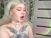 LONELY SCHOOLGIRL GIVES A DEEP SLOBBY BLOWJOB 16/16