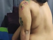 Me cojo rico en el baño a mi hermanastra antes de salir con su novio.