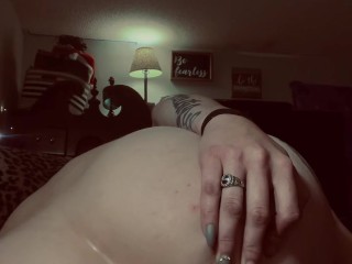 Fucking Myself and Making Myself Cum