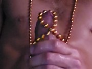 This ball necklace is very tight! 😏 11/16